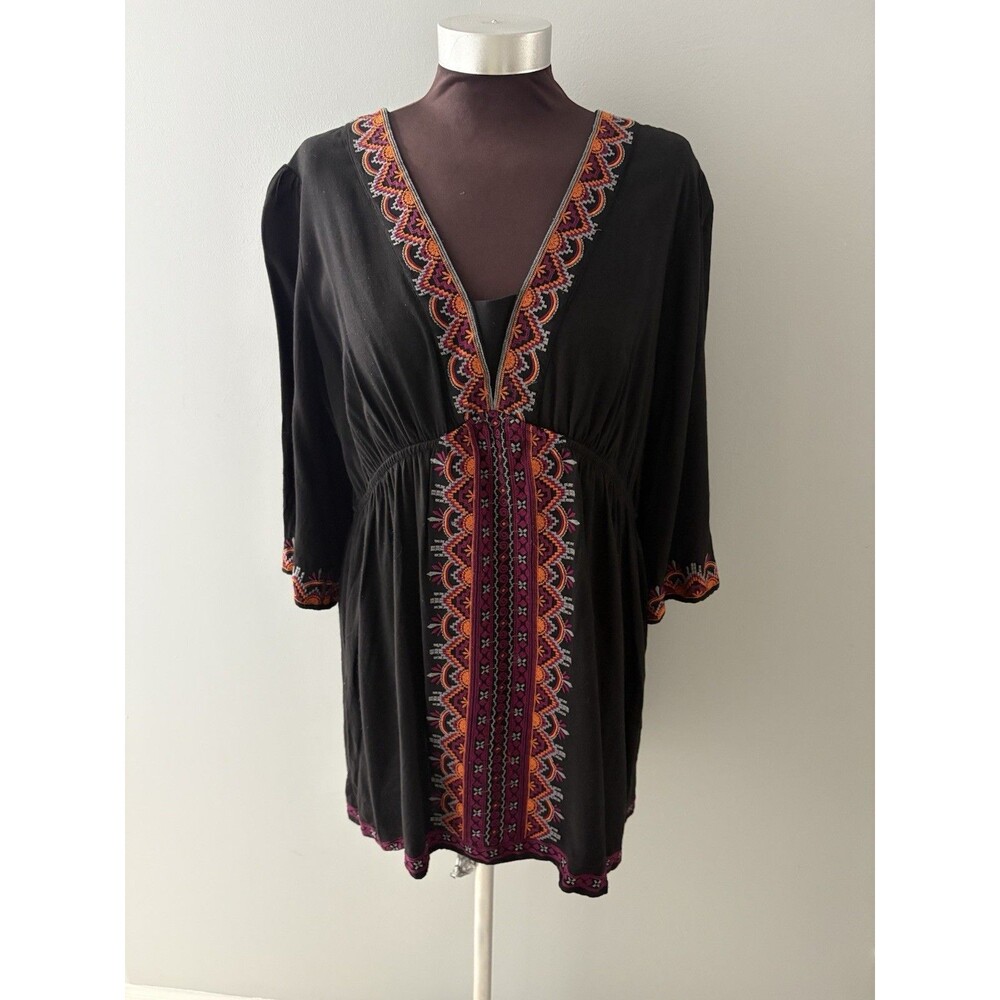 WD NY Babydoll Top Womens Size 1X Black Embroidered V Neck Soft Boho Artsy